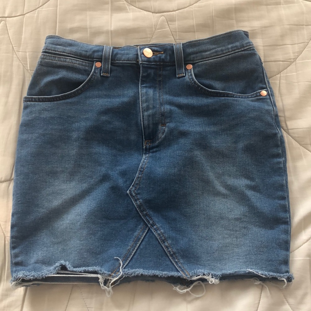 Wrangler Modern stretch denim skirt size 26